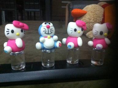 พิมเสนเสนน้ำฝาการ์ตูนปั้นมือจากดินไทย งานเฉพาะ